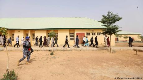279 Siswi Nigeria Yang Diculik 'Bandit' Dari Sekolah Asrama Di Zamfara Telah Dibebaskan